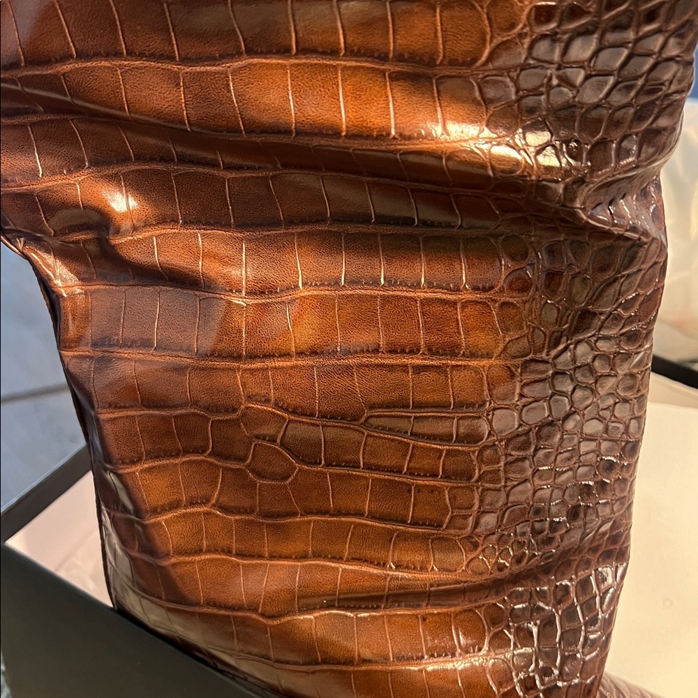 Azalea Wang Brown Croc-Embossed Heeled Boots - Picture 10 of 10